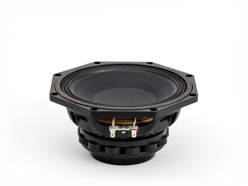 18SOUND 8NMB750